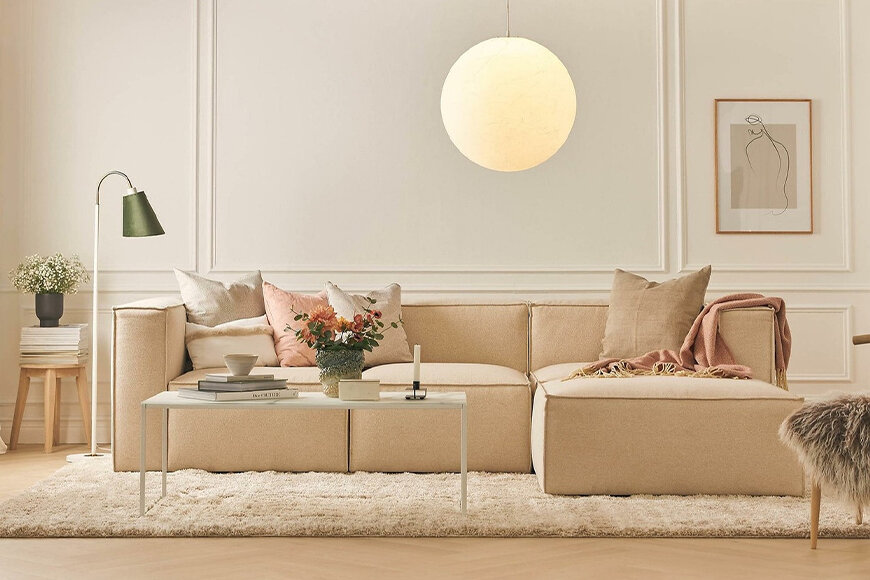 How to arrange furniture properly in a room